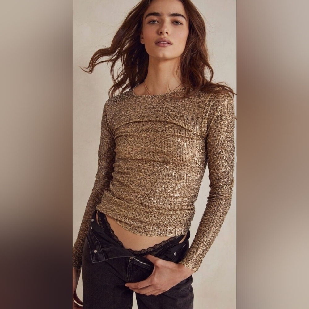 NWT Intimately Free People Top Women's XS Gold Sequin Long Sleeve Pullover $78